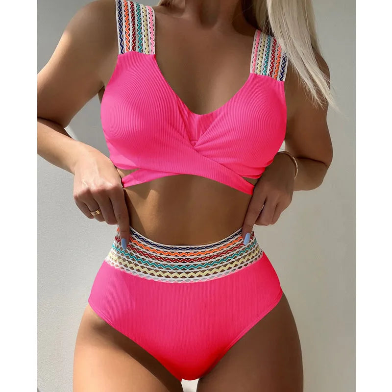 Lucie – Sexy bílé push-up bikiny