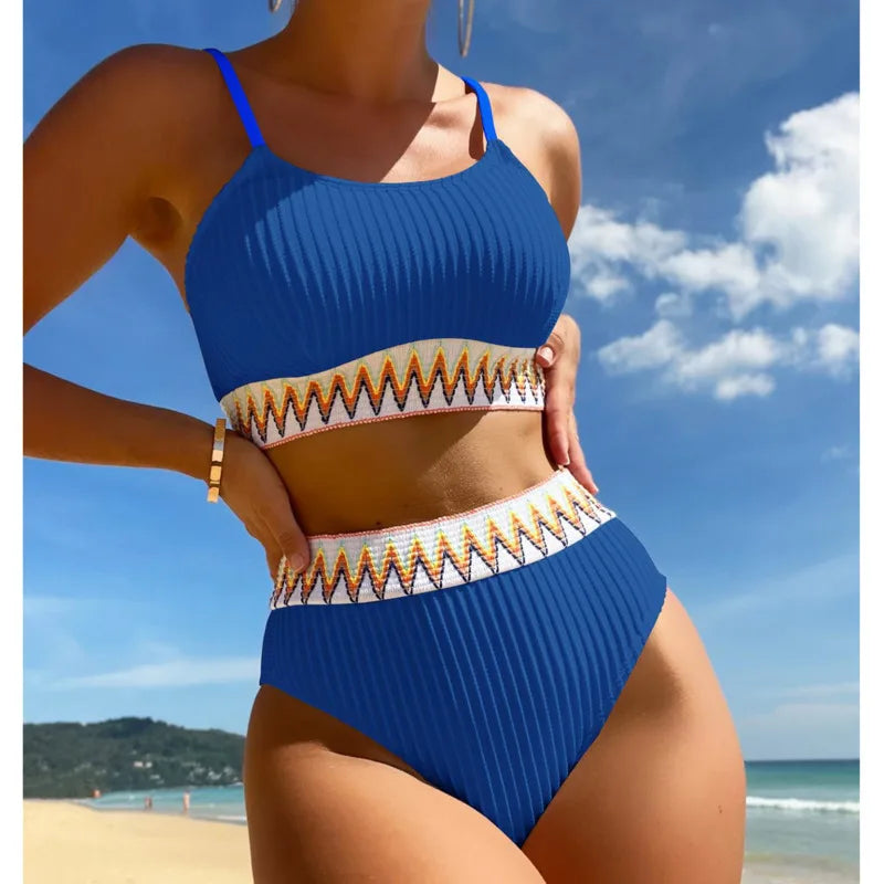 Adéla – Vyšívané bikiny s vysokým pasem a bandeau střihem