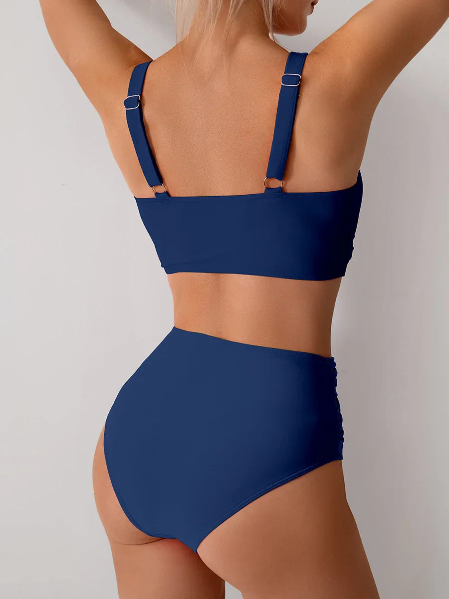 Elegantni oblikovalni bikini komplet – Samozavest za vsako postavo