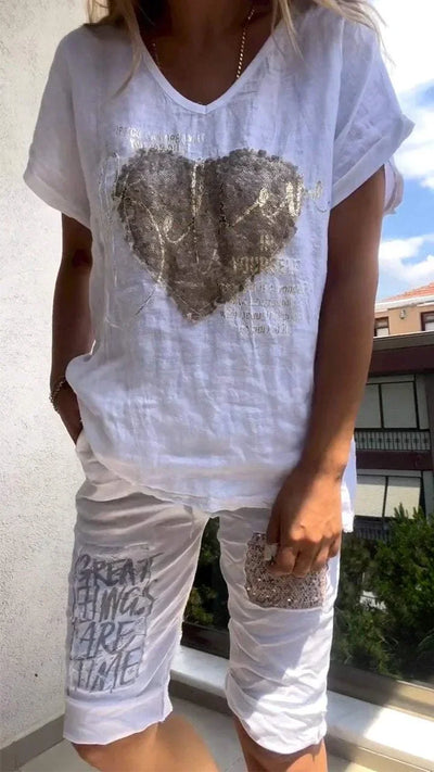 Shira – Eleganten poletni komplet z zlatimi detajli