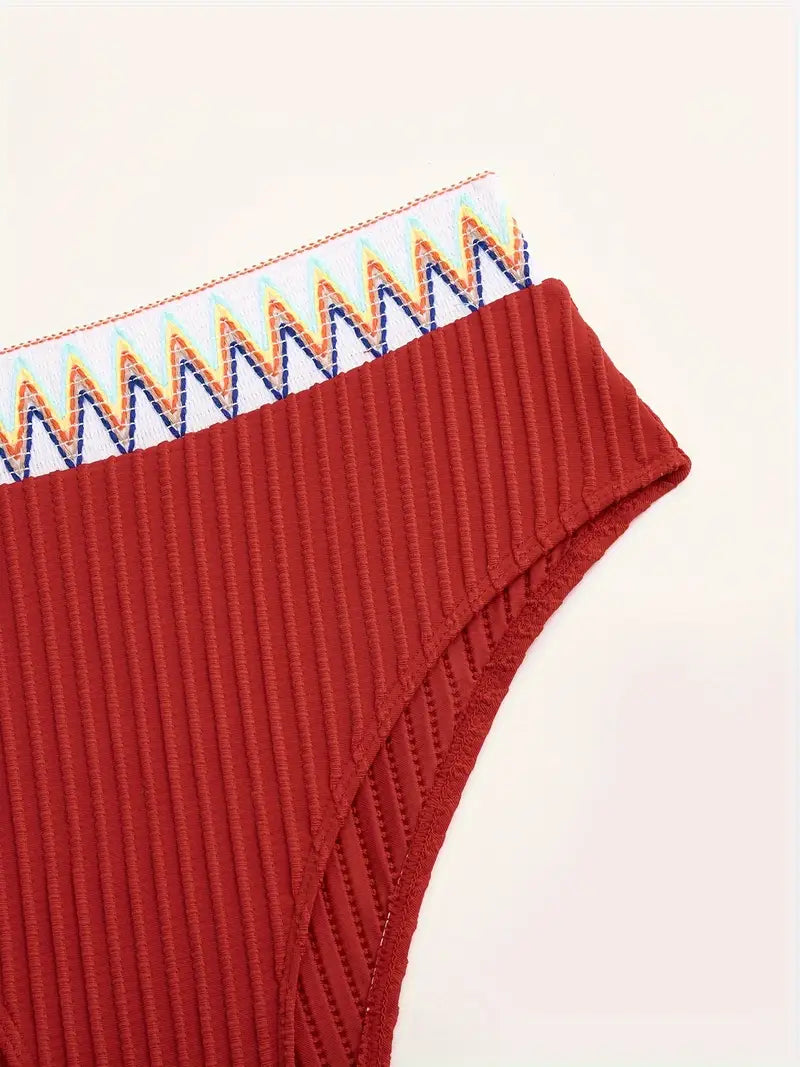 Adéla – Vyšívané bikiny s vysokým pasem a bandeau střihem
